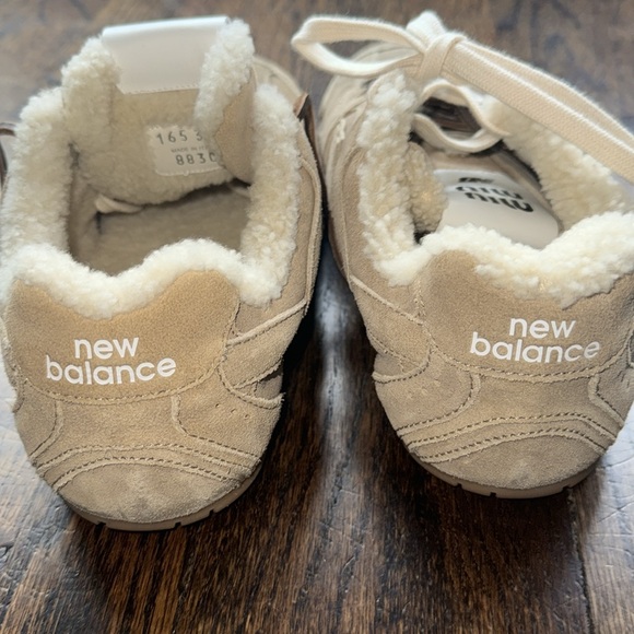 ew Balance x Miu Miu 530 SL Suede Sneakers size 39.5 - Picture 8 of 16
